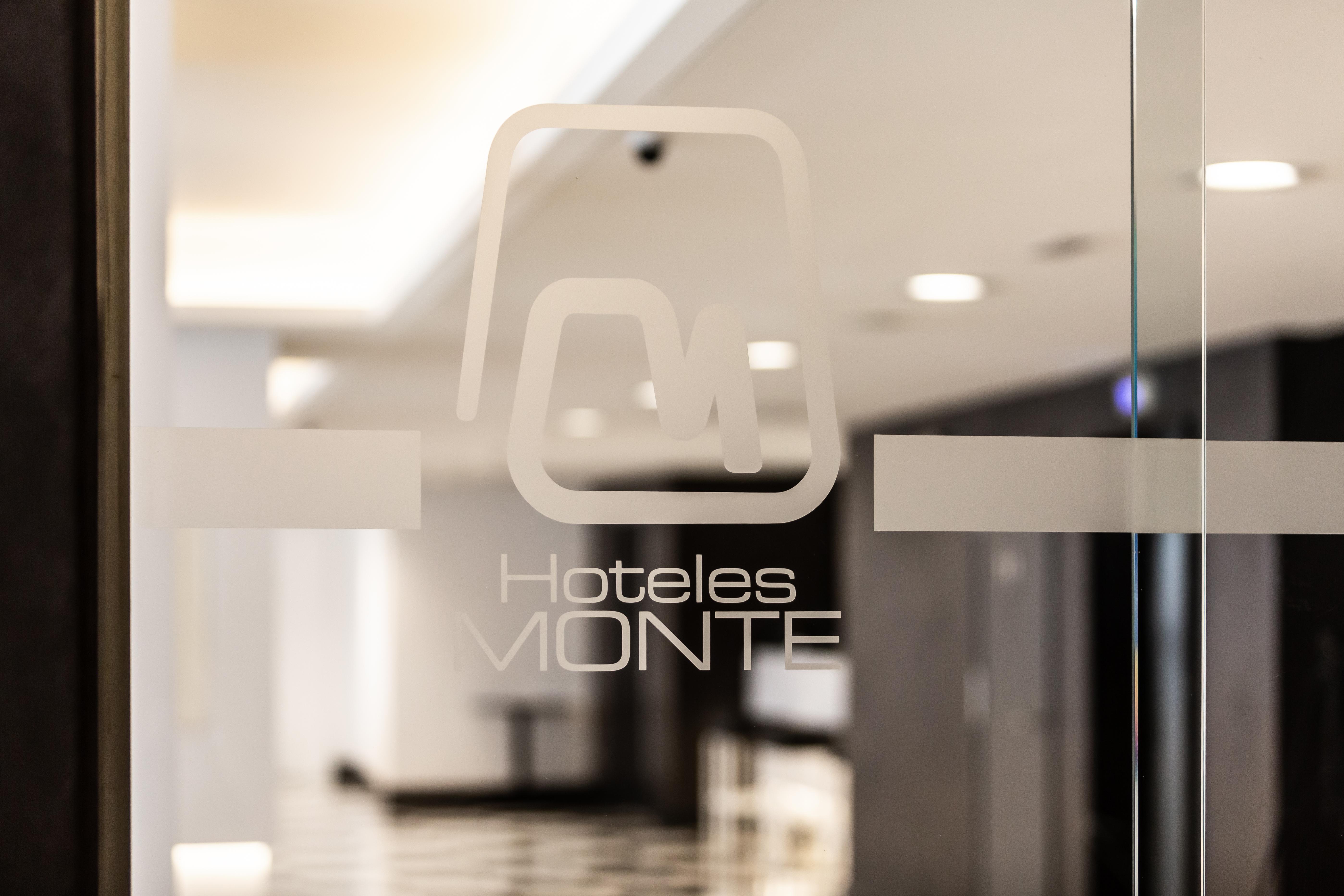 มอนเต การ์เมโล Hotel เซบีญา ภายนอก รูปภาพ