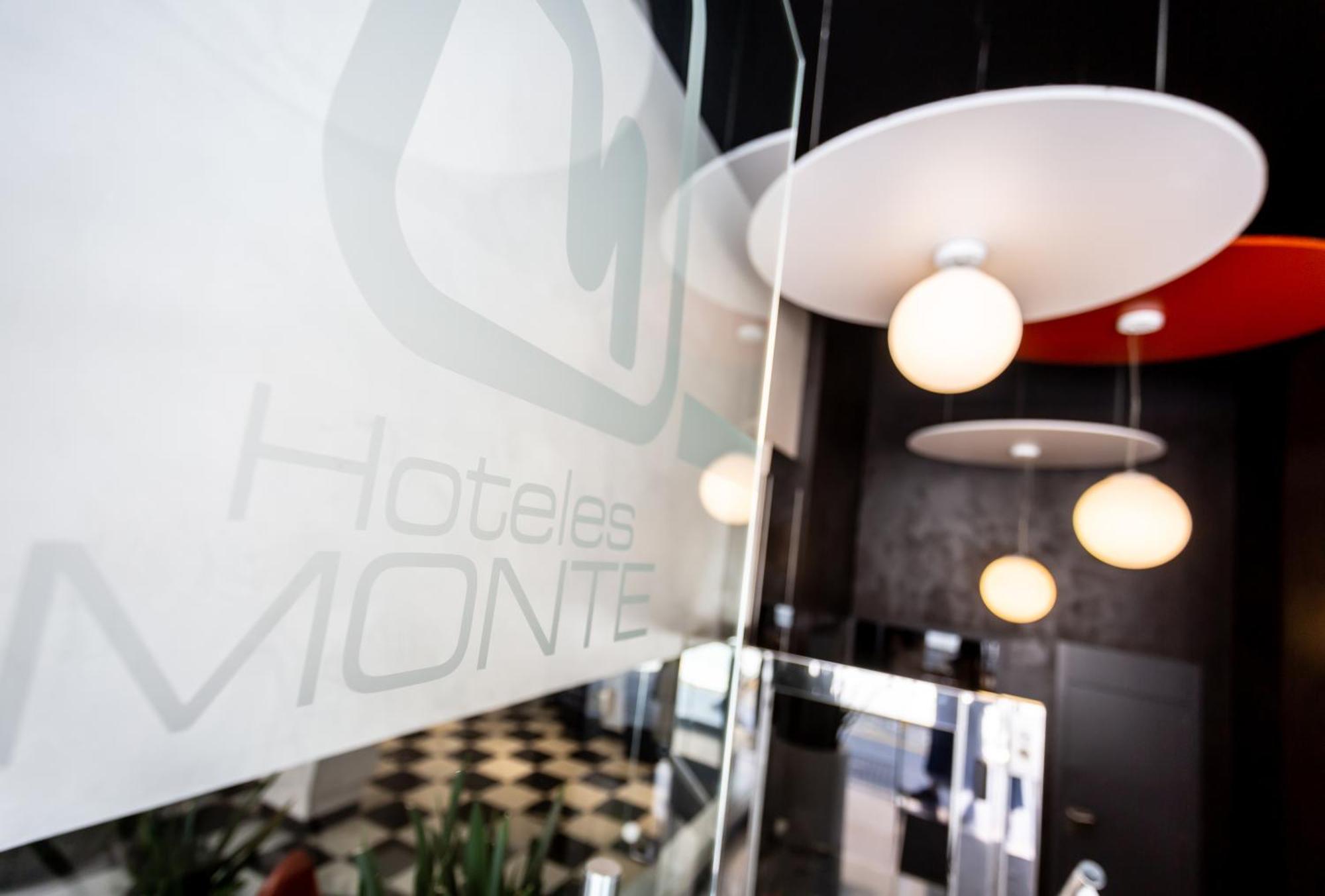 มอนเต การ์เมโล Hotel เซบีญา ภายนอก รูปภาพ